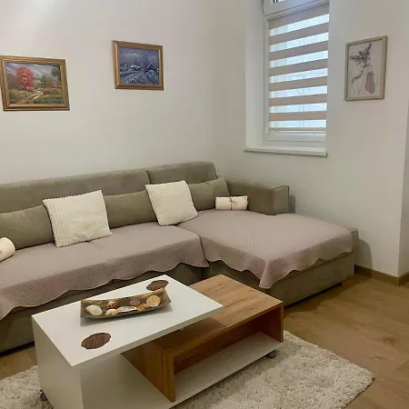 Mignon - Belgrade's Secret